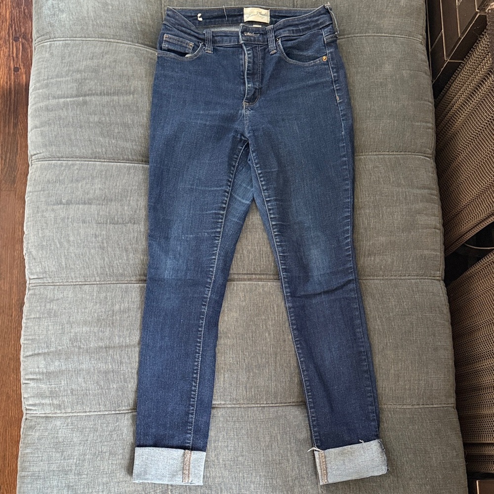 Universal Thread Dark Blue Skinny Jeans